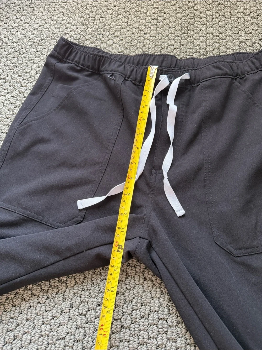 Men’s Figs Black Cairo Straight-Leg Scrub Pants